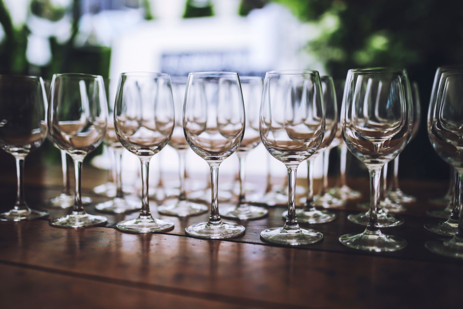 No Outlet, No Sink: The Power and Water Questions Behind Every Outdoor Summit County Wedding Bar